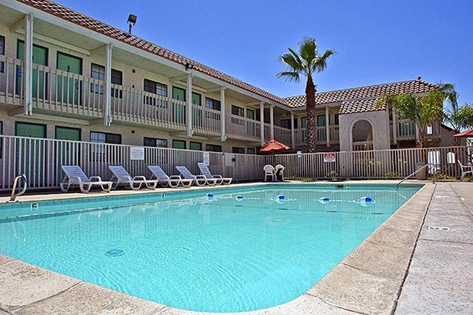 Vagabond Inn Buttonwillow North I-5 Ngoại thất bức ảnh