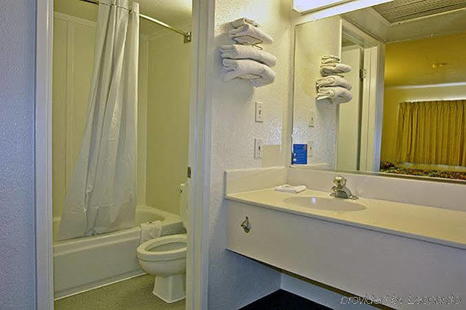 Vagabond Inn Buttonwillow North I-5 Ngoại thất bức ảnh