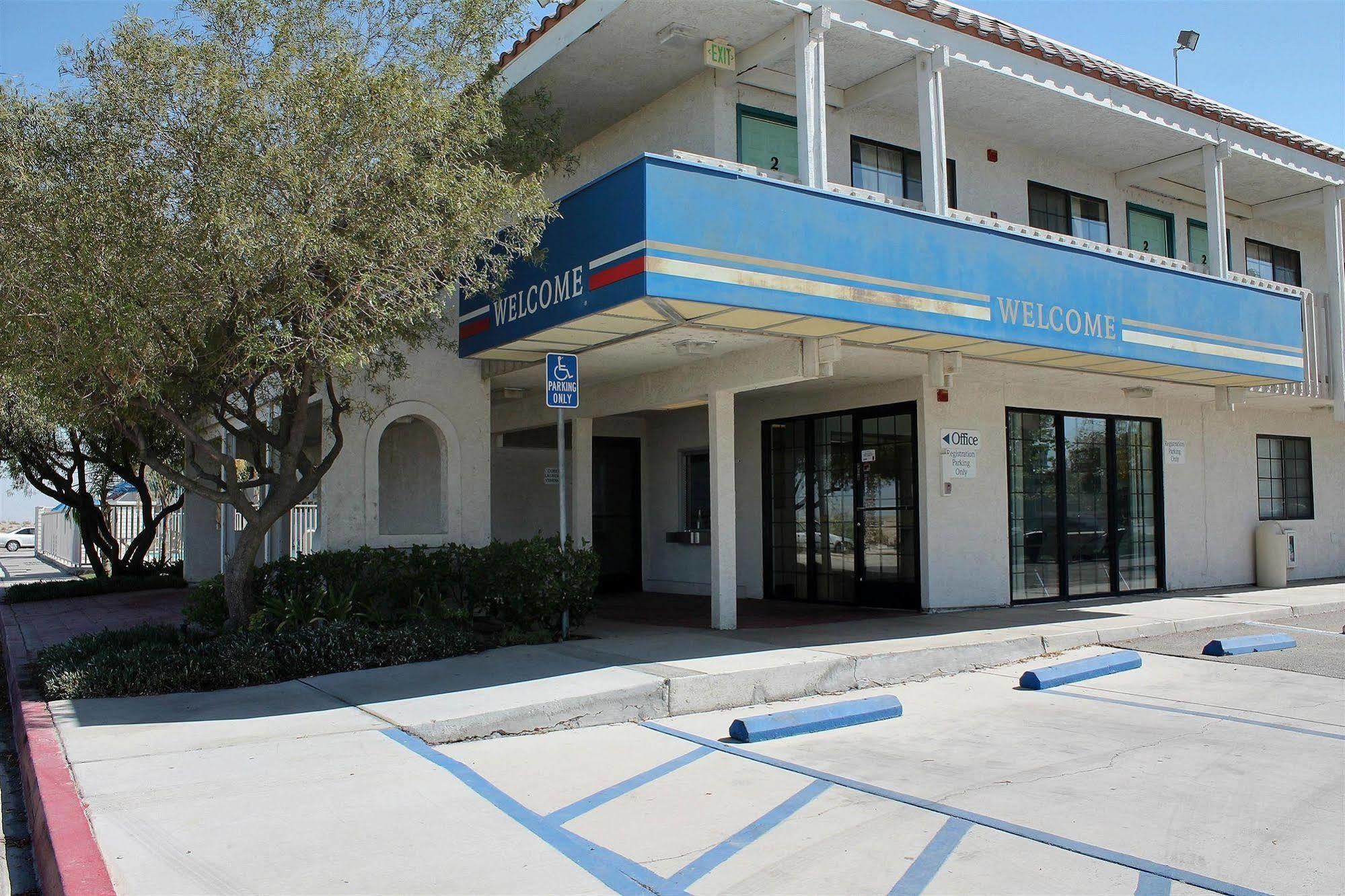Vagabond Inn Buttonwillow North I-5 Ngoại thất bức ảnh