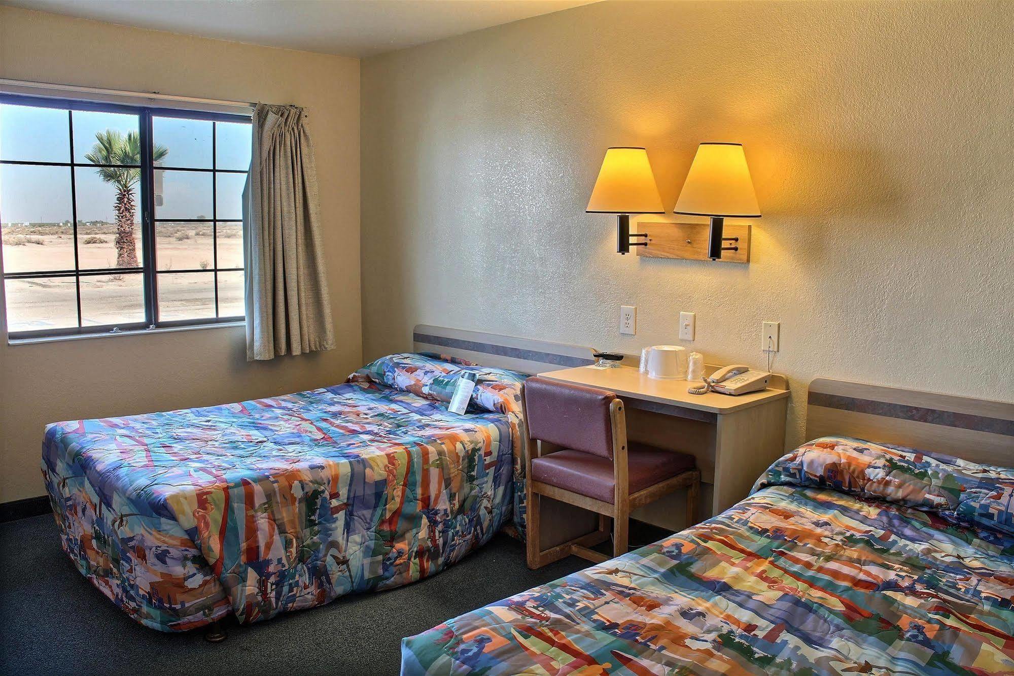 Vagabond Inn Buttonwillow North I-5 Ngoại thất bức ảnh