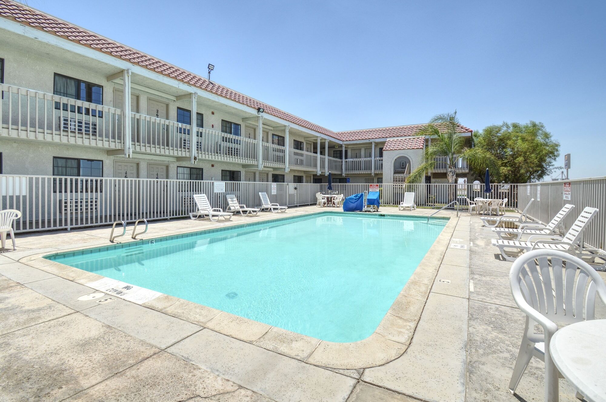 Vagabond Inn Buttonwillow North I-5 Ngoại thất bức ảnh